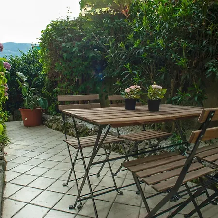 Small Antique Apartament