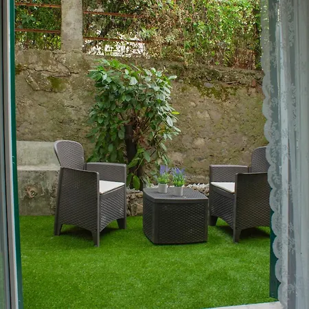 Apartament Small Antique *