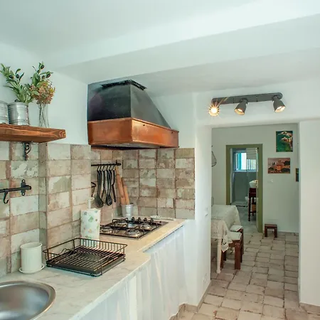 Apartament Small Antique La Spezia