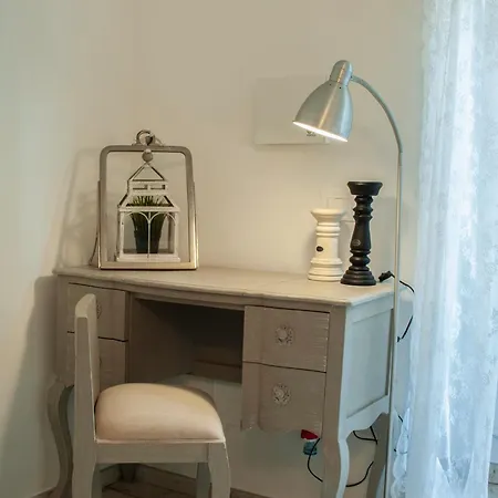 Small Antique * 라스페치아